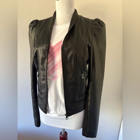 Ted Baker XS leather jacket with puffed shoulder - Picture 5 of 13